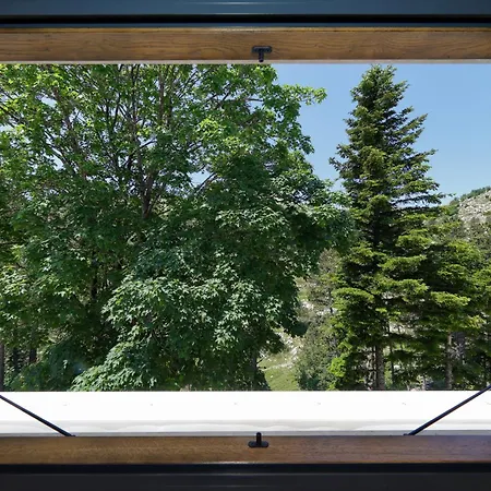 Planinarski Dom Vosac 酒店 *