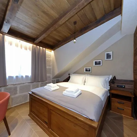 Planinarski Dom Vosac * מאקרסקה