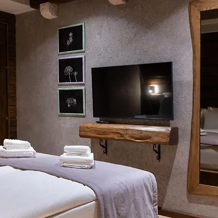 Planinarski Dom Vosac - Exklusiv Hotel Makarska