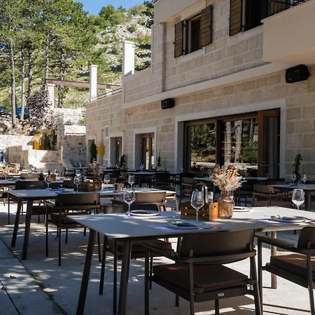 Planinarski Dom Vosac - Exklusiv * Makarska